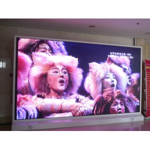 室內(nèi)P2.5全彩LED顯示屏多少錢一平方米