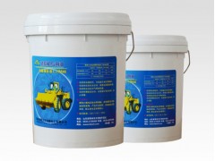 【我們專業(yè)！】山工機械專用油，裝