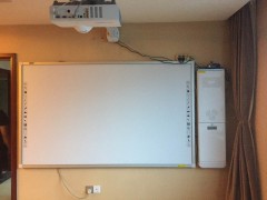 多媒體一體機(jī)、聊城多媒體一體機(jī)教