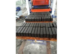 內(nèi)蒙水泥磚機價格，水泥磚機生產(chǎn)廠