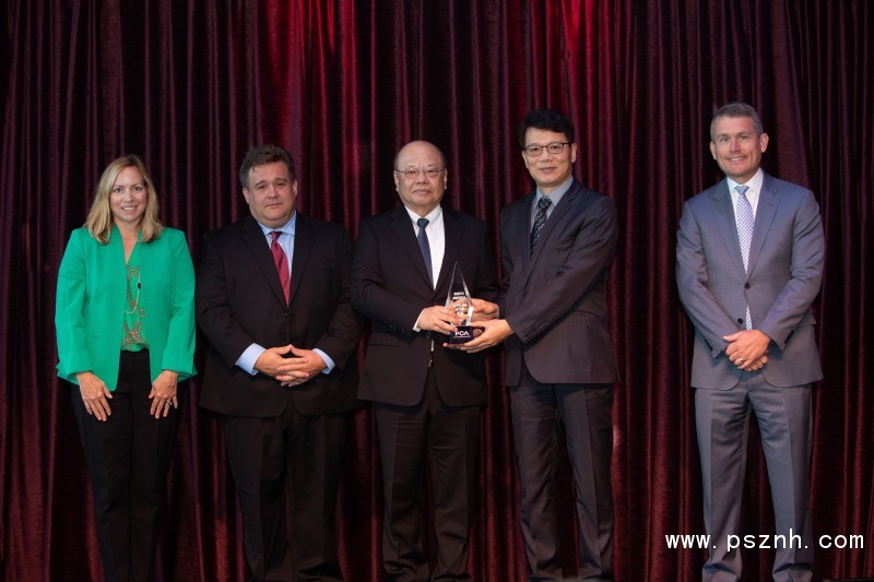 臺(tái)達(dá)電動(dòng)車及插電式混合動(dòng)力車技術(shù)實(shí)力獲菲亞特克萊斯勒汽車肯定 頒發(fā)“動(dòng)力傳動(dòng)系統(tǒng)年度供貨商獎(jiǎng)”