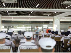 夏送清涼沁人心 關(guān)愛(ài)職工戰(zhàn)酷暑