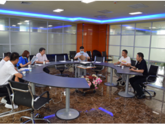 西安高新區(qū)工信局及專家一行到訪中星測控進行安全產(chǎn)業(yè)調(diào)研