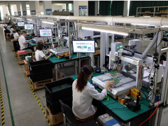 流金八月 驕陽似火，虹潤項目建設(shè)如火如荼