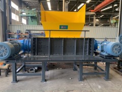 油漆桶撕碎機(jī)