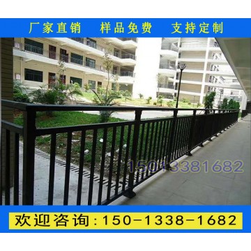 廣州陽臺(tái)隔離欄桿生產(chǎn)廠家 佛山樓梯
