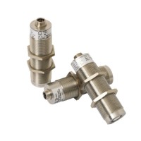 ZL104高精度小盲區(qū)超聲波物（液）位變送器