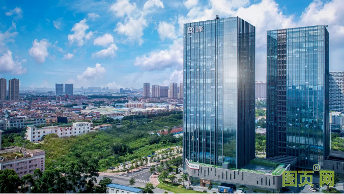 堅(jiān)定戰(zhàn)略聚焦、持續(xù)投入研發(fā)，環(huán)衛(wèi)服務(wù)營(yíng)收21.62億、在手年化36.43億、合同總額445億