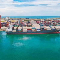 洋浦港拖車(chē)報(bào)關(guān)公司|三亞拖車(chē)報(bào)關(guān)公司